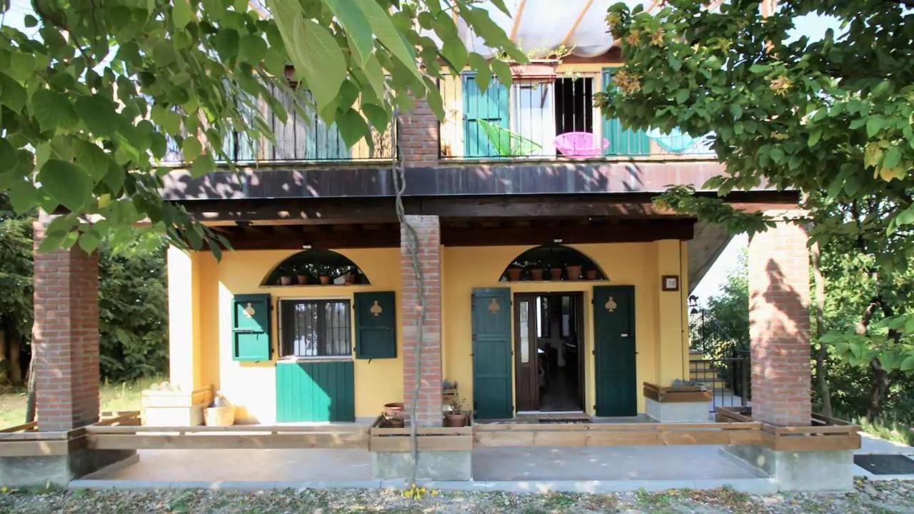 Casa In Campagna Oltrepo' Pavese Montecalvo Versiggia Luaran gambar
